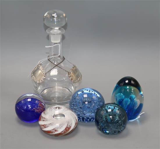 A mallet-shaped glass decanter and stopper with silver gin and sherry labels and five glass paperweights, various Decanter 26cm high